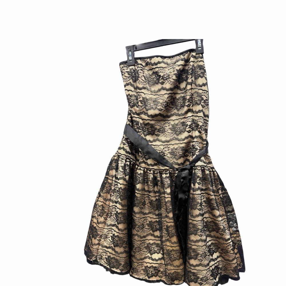 Jessica McClintock Black and Cream Lace Dress